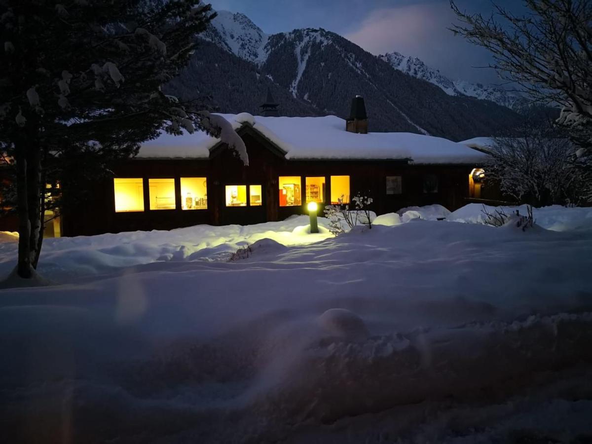 Auberge De Jeunesse Hi Chamonix Eksteriør bilde